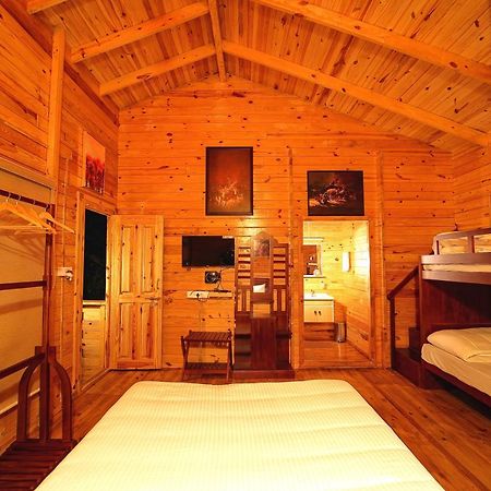 Woodrose Resort 칼파타 외부 사진