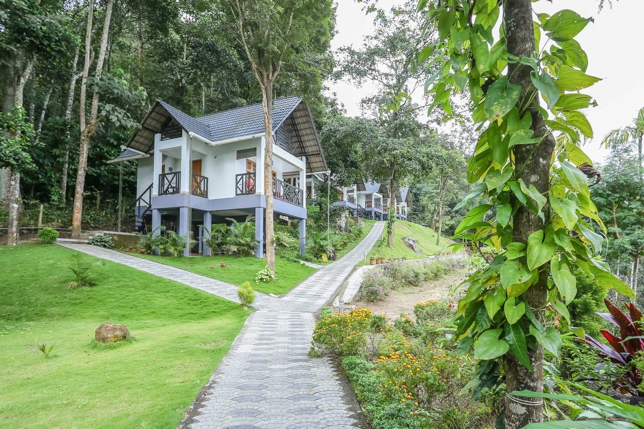 Woodrose Resort 칼파타 외부 사진
