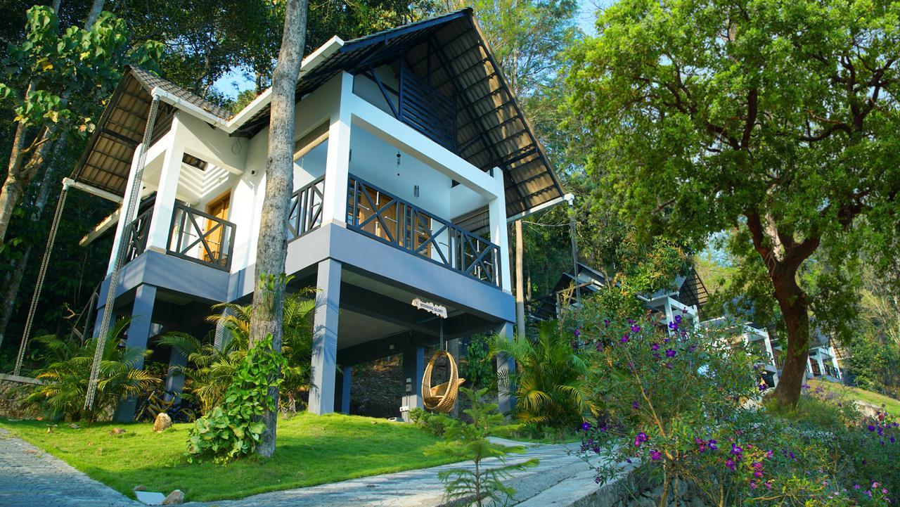 Woodrose Resort 칼파타 외부 사진