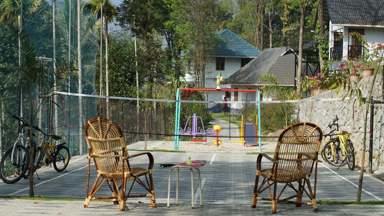 Woodrose Resort 칼파타 외부 사진